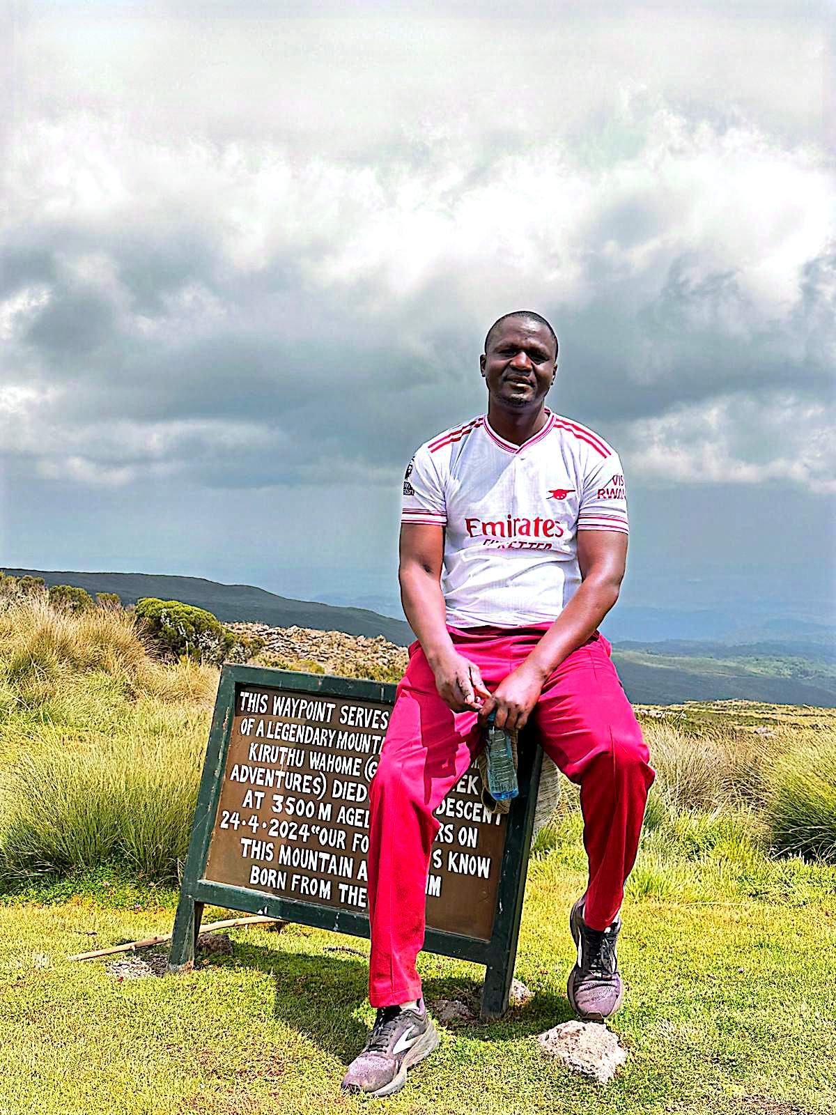 Dennis Juma Mount Kenya - Kiruthu Waypoint 3500M